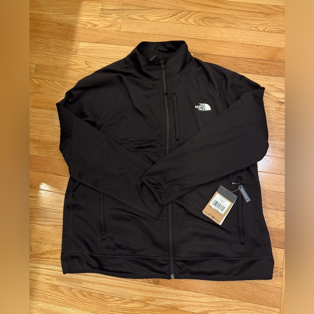 Men’s NorthFace, SIZE  XXL          BIG SALE of Winter clothes CLEARANCE!!!!!